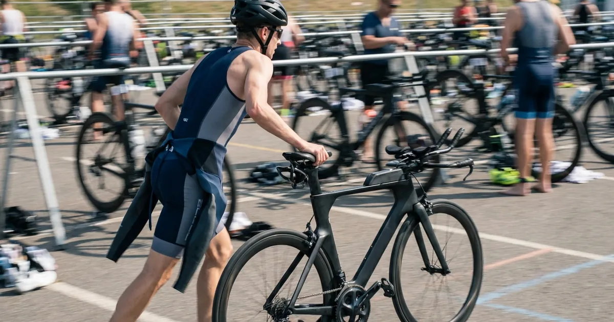 Triathlon Transition Strategy: How T1 and T2 Change Your Finish Time